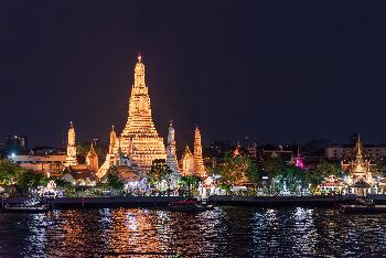 Wat Arun, der Tempel der Morgenrte - Bild 6 - mit freundlicher Genehmigung von Depositphotos 