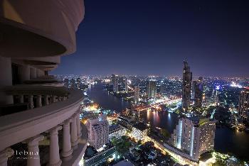 Hotel Zentrumsnhe Tower Club At Lebua in Bangkok - Bild 2