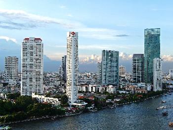 Bild Bangkok - Wolkenkratzer, Garkchen und Rikschas