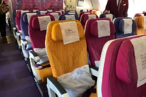 Bild Thai Air Silk Class - Business-Class mit  Economy-Sitzen