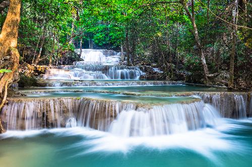 Bild Kanchanaburi in Das Herz Thailands - Kultur, Geschichte, Shopping, Feiern und Baden - Kanchanaburi - Thailands geschichtstrchtige Naturperle