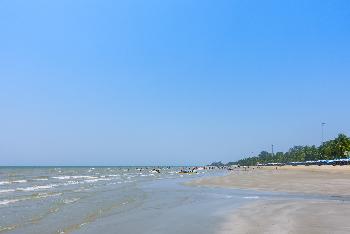 Bang Saen Beach - Bild 4 - mit freundlicher Genehmigung von Depositphotos 