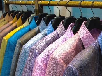 Bekleidung kaufen in Thailand Bild 2 - - mit freundlicher Genehmigung von Depositphotos