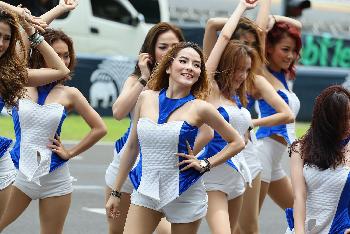 Grid Girls in Buriram - Bild 1