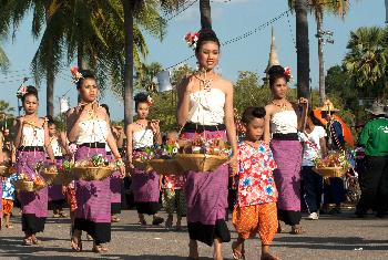 Miss Loy Kratong - Bild 3 - mit freundlicher Genehmigung von Depositphotos 