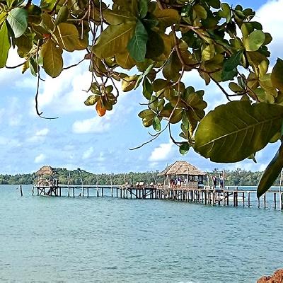 Mit Kokospalmen bewachsenes Inselidyll Koh Maak (Ko Mak)