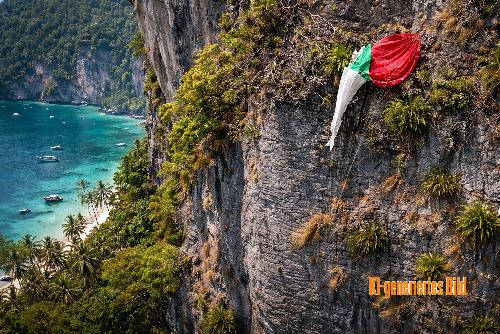 Bild Britischer Paraglider stürzt im PhiPhi Nationalpark ab