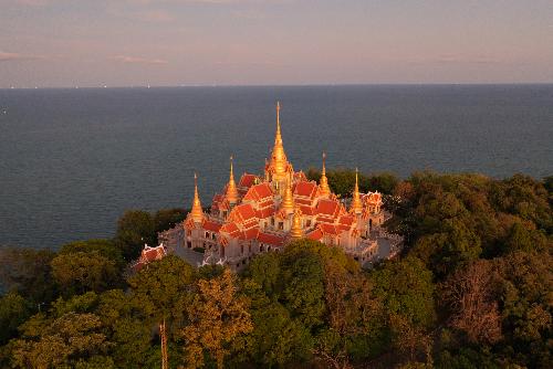 Der Wat Tang Sai Bergtempel in Bang Saphan - Thailand Blog - Bild 2