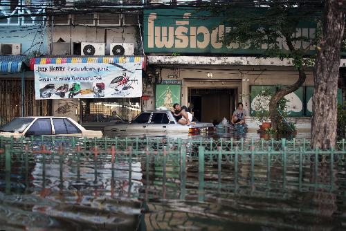 Flut-CleanUp in Chiang Mai dauert eine weitere Woche - Reisenews Thailand - Bild 1