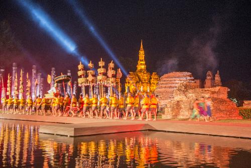 Light & Love - Light Up im Sukhothai Historical Park - Veranstaltungen - Bild 1