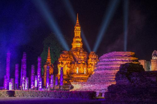 Light & Love - Light Up im Sukhothai Historical Park - Veranstaltungen - Bild 2