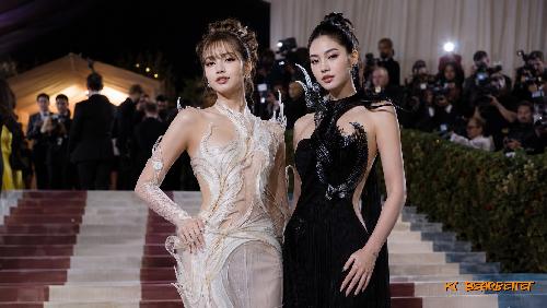 Bild Lisa & Parn bei der Met Gala 2026 - Thai Power & Couture