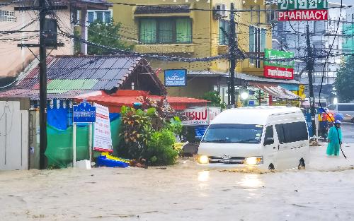 Bild Patongs Hochwasserproblem wartet noch auf seine Lösung
