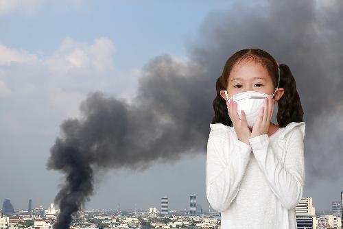 Regenmacher gegen Luftverschmutzung in Bangkok - Reisenews Thailand - Bild 1