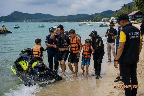 Bild Vermisst auf Jetski-Tour: Vater & Kinder treiben Nacht im Meer