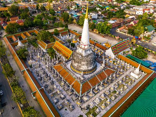 Bild Wat Phra Mahathat - UNESCO adelt Thailands Kulturschatz