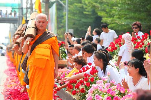 Thailands buddhistische Feiertage am 20. + 21. Juli