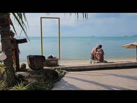 Video Lipa Noi Beach Walk